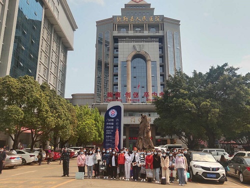 昆明市弥勒县人民医院实习学生.jpg